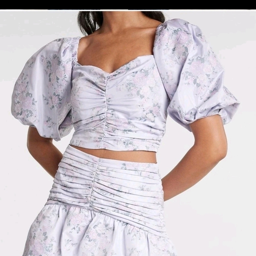 Express Lavender Floral Puff Sleeve Ruched‎ Cropped Milkmaid Top Sz M Bridgerton